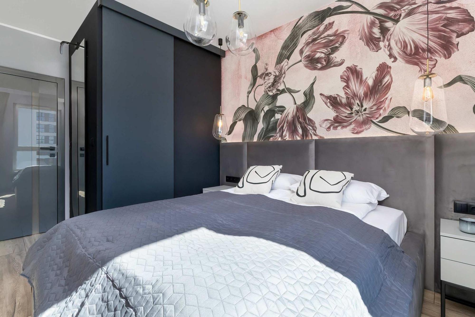 Apartament Prestigious With Parking In By Renters